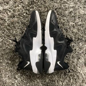 Nike Air Max Graviton